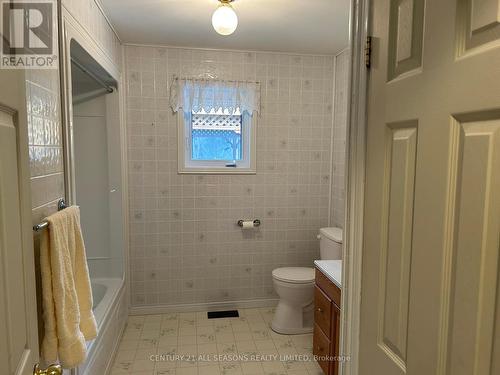 63 New Carlow Rd, Carlow/Mayo, ON - Indoor Photo Showing Bathroom