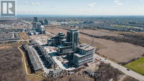 #705 -3220 William Coltson Ave, Oakville, ON - Outdoor With View
