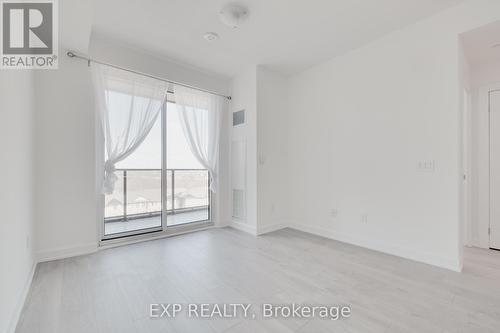 #705 -3220 William Coltson Ave, Oakville, ON - Indoor Photo Showing Other Room