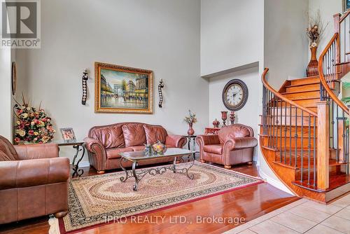 27 Hellyer Ave, Brampton, ON - Indoor Photo Showing Living Room