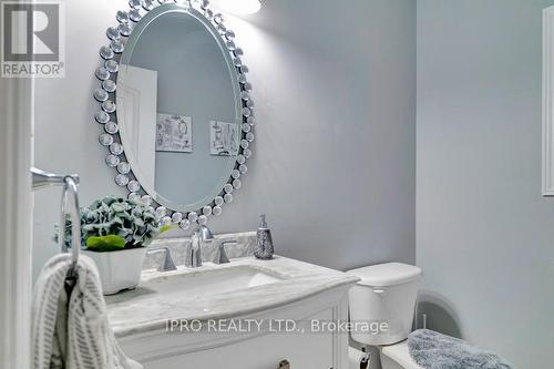 27 Hellyer Avenue, Brampton, ON - Indoor Photo Showing Bathroom