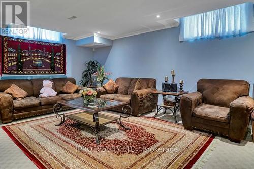 27 Hellyer Avenue, Brampton, ON - Indoor Photo Showing Living Room