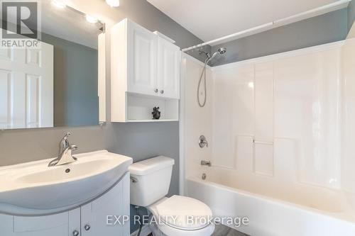 155 Neva Road, Fort Erie, ON - Indoor Photo Showing Bathroom