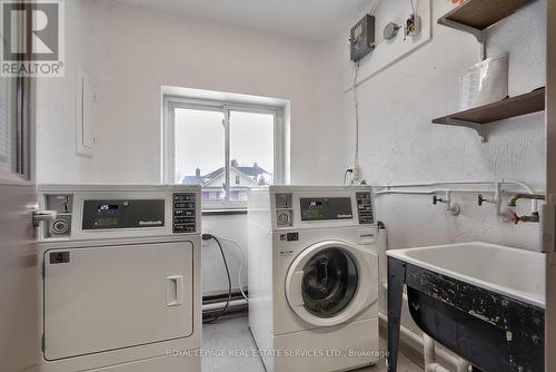 #103 -14 Norris Pl, St. Catharines, ON - Indoor Photo Showing Laundry Room