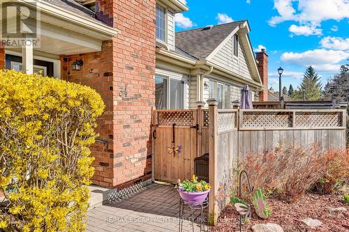 34 - 175 Fiddlers Green Road, Hamilton, ON - Outdoor