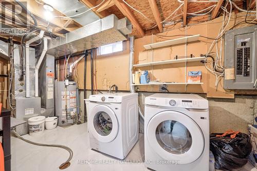 20 Bishop Cres, Markham, ON - Indoor Photo Showing Laundry Room