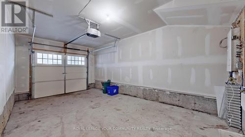 52 Cornell Centre Blvd, Markham, ON - Indoor Photo Showing Garage