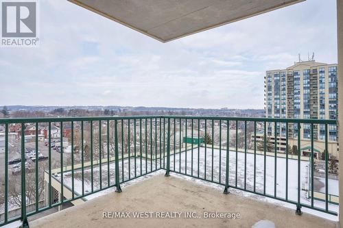 #904 -75 Ellen St, Barrie, ON - Outdoor With View With Exterior