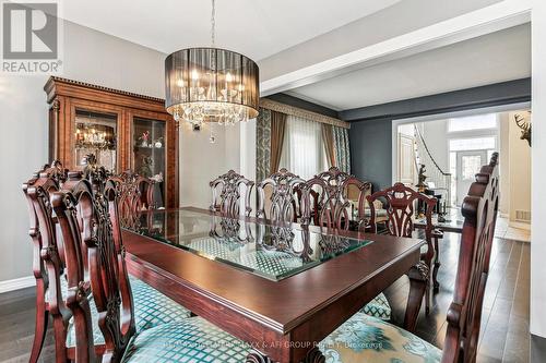 2211 Stratus Dr, Oakville, ON - Indoor Photo Showing Dining Room
