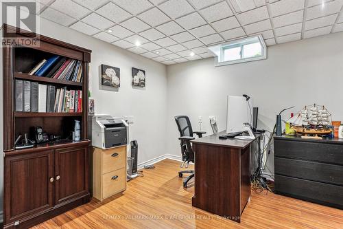2211 Stratus Dr, Oakville, ON - Indoor Photo Showing Office