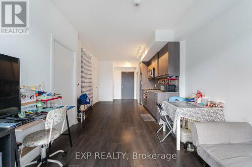 #402 -36 Forest Manor Rd, Toronto, ON - Indoor Photo Showing Dining Room