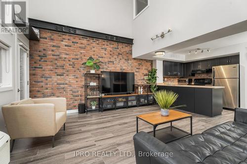 #308 -21 Earl St, Toronto, ON - Indoor Photo Showing Other Room
