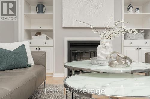 88 Rota Cres, Vaughan, ON - Indoor With Fireplace