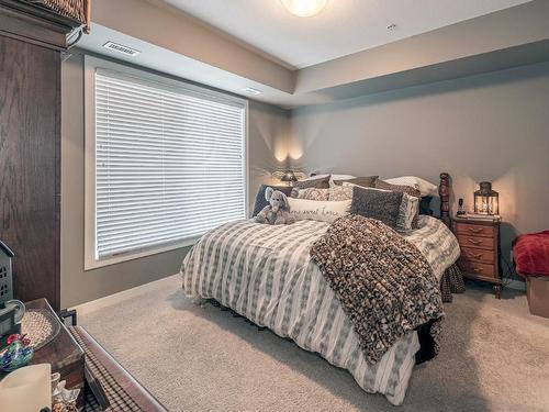 407-3645 Carrington Road, West Kelowna, BC - Indoor Photo Showing Bedroom