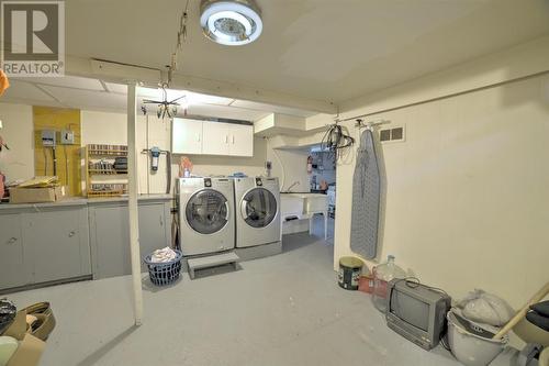 271 Three Island Pond Road, Paradise, NL - Indoor Photo Showing Laundry Room
