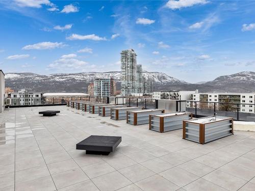 614-604 Cawston Avenue, Kelowna, BC - Outdoor With View