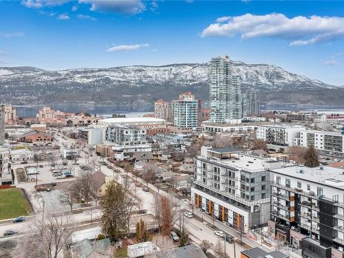 614-604 Cawston Avenue, Kelowna, BC - Outdoor With Body Of Water With View