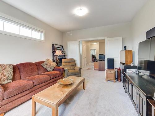 3371 Hawks Crescent, West Kelowna, BC - Indoor Photo Showing Living Room