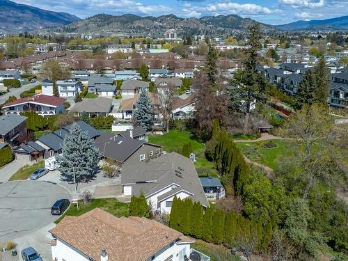 2383 Ayrshire Court, Kelowna, BC - Outdoor With View