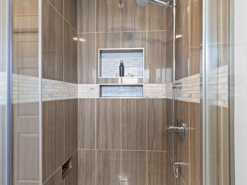 2401 Crestview Road, West Kelowna, BC - Indoor Photo Showing Bathroom