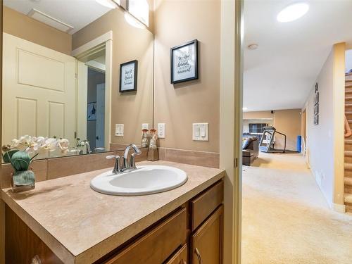 13044 Lake Hill Drive, Lake Country, BC - Indoor Photo Showing Bathroom