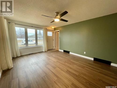 104 6Th Street E, Nipawin, SK - Indoor Photo Showing Other Room