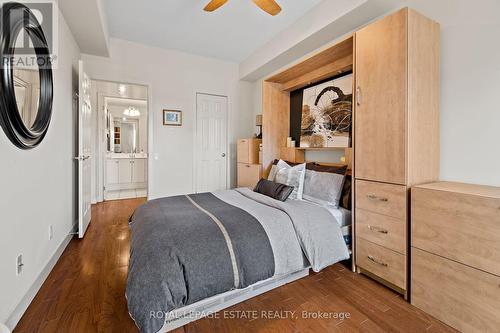 301 - 120 Lombard Street, Toronto, ON - Indoor Photo Showing Bedroom