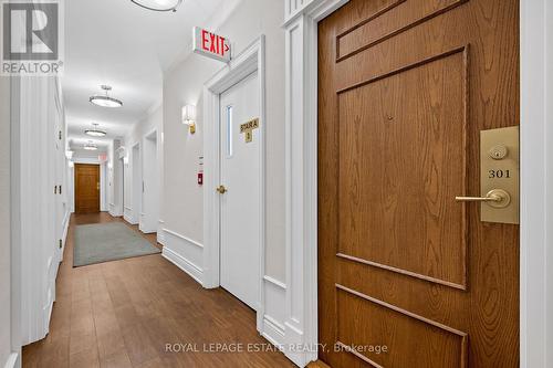 301 - 120 Lombard Street, Toronto, ON - Indoor Photo Showing Other Room