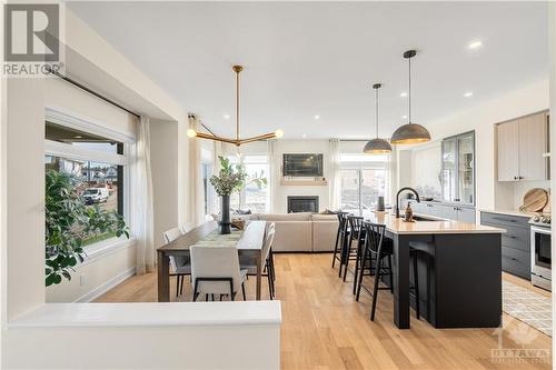 75 Gartersnake Way, Ottawa, ON - Indoor Photo Showing Kitchen With Upgraded Kitchen