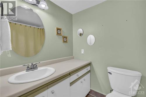 200 Lafontaine Avenue Unit#605, Ottawa, ON - Indoor Photo Showing Bathroom