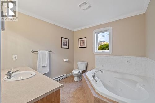 36 Vineyard Drive, Paradise, NL - Indoor Photo Showing Bathroom