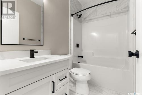 202 Fairway Road, Emerald Park, SK - Indoor Photo Showing Bathroom