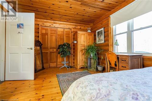 1483 Highway 6, South Bruce Peninsula, ON - Indoor Photo Showing Other Room