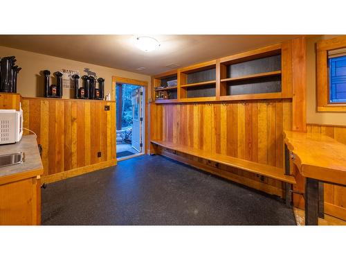 4516 Timberline Crescent, Fernie, BC - Indoor Photo Showing Other Room