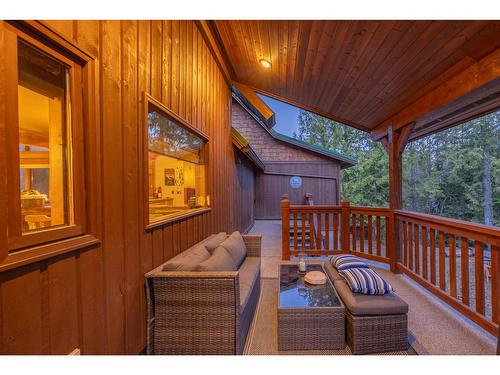4516 Timberline Crescent, Fernie, BC - Outdoor With Deck Patio Veranda With Exterior
