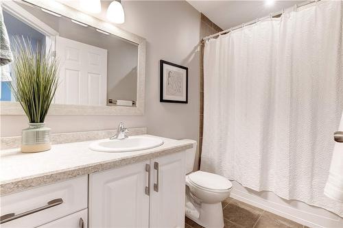 9 Hampton Brook Way|Unit #3, Mount Hope, ON - Indoor Photo Showing Bathroom