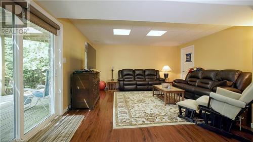 143 Simpson Avenue, Tobermory, ON - Indoor Photo Showing Other Room