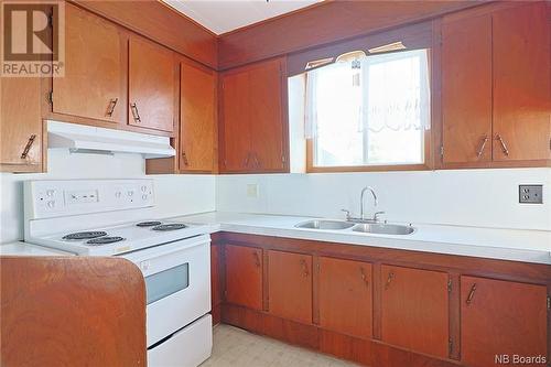 6769 101 Route, Wirral, NB - Indoor Photo Showing Kitchen With Double Sink