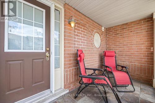 1646 Beard Dr, Milton, ON - Outdoor With Exterior