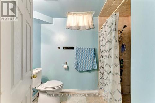 6 Dalhousie Crescent, Brampton, ON - Indoor Photo Showing Bathroom