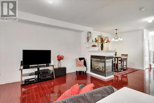 6 Dalhousie Crescent, Brampton, ON - Indoor Photo Showing Living Room With Fireplace