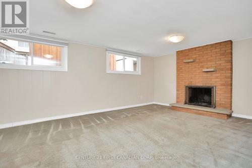 21 Highview Ave W, London, ON - Indoor With Fireplace