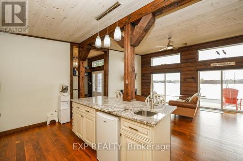 1083 Riverside Drive, Parry Sound Remote Area, ON - Indoor Photo Showing Kitchen