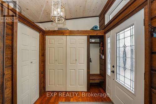 1083 Riverside Drive, Parry Sound Remote Area, ON - Indoor Photo Showing Other Room