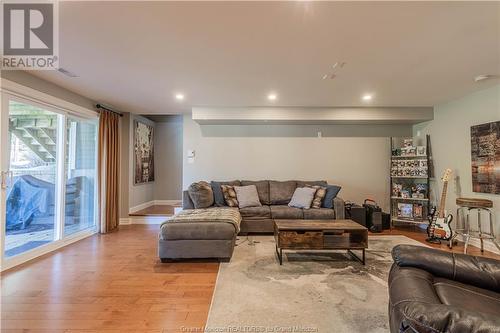 27 Maurice Cres, Dieppe, NB - Indoor Photo Showing Living Room