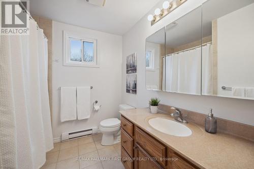 62 Dundee Cres, Port Hope, ON - Indoor Photo Showing Bathroom