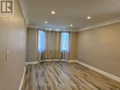 339 Parkdale Avenue S, Hamilton, ON - Indoor Photo Showing Other Room