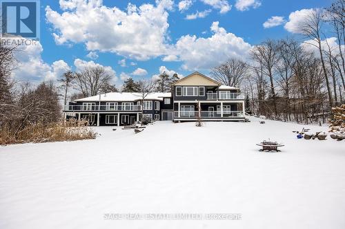 1634 Morris Ave, Smith-Ennismore-Lakefield, ON - Outdoor