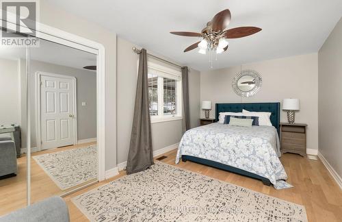 1634 Morris Ave, Smith-Ennismore-Lakefield, ON - Indoor Photo Showing Bedroom