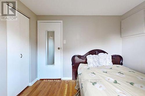 408 Century Street, Oshawa, ON - Indoor Photo Showing Bedroom